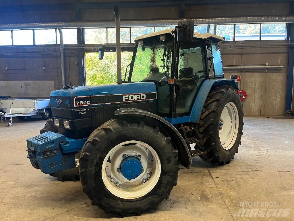 Ford 7840 SLE Traktoriai