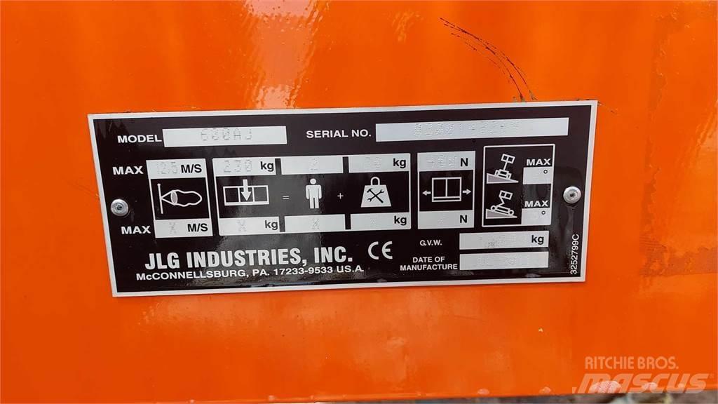 JLG 600AJ Alkūniniai keltuvai