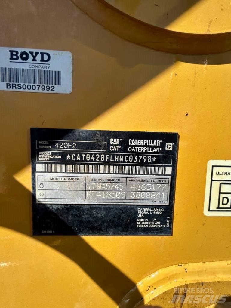 CAT 420 F2 ST Ekskavatoriniai krautuvai