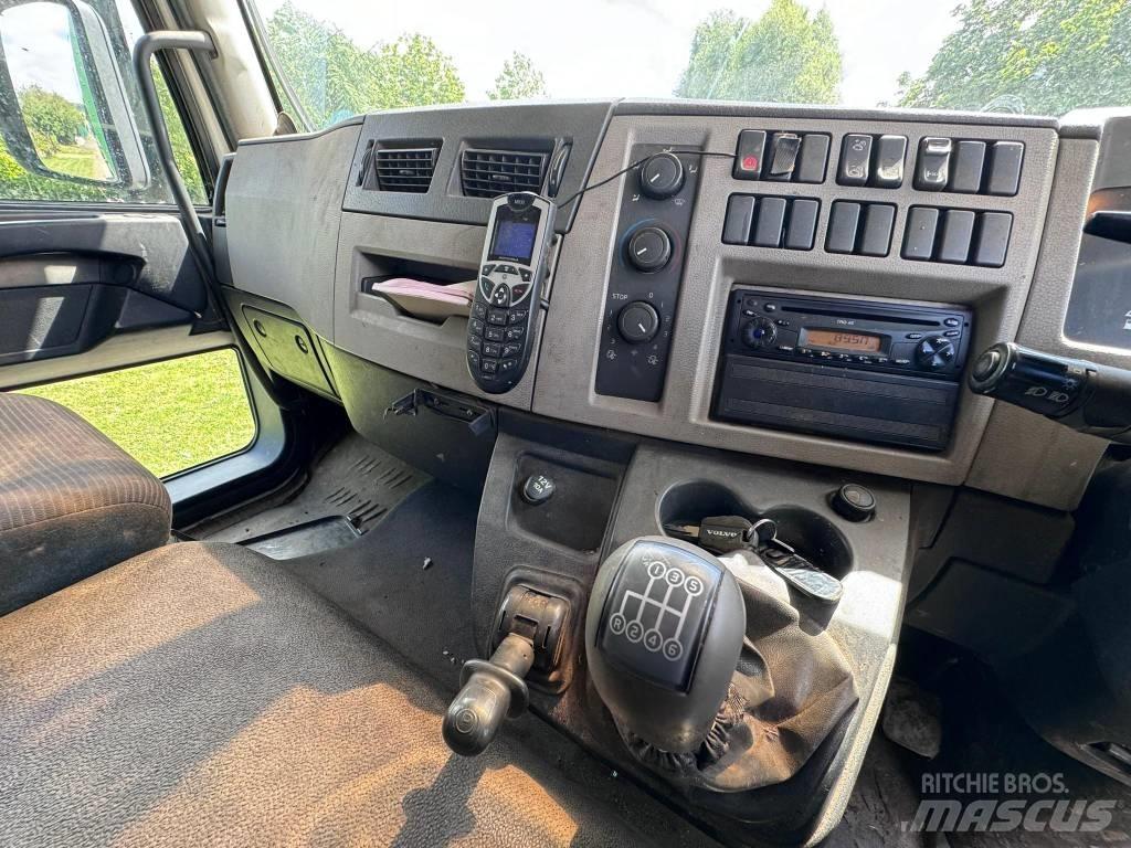 Volvo FL 240 Gyvulių pervežimo technika