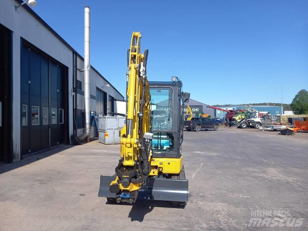 Komatsu PC26MR-5 Mini ekskavatoriai < 7 t