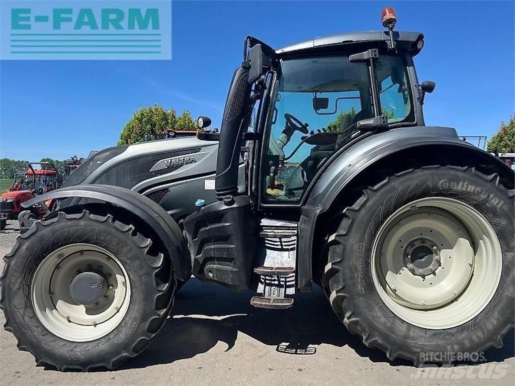 Valtra t174es Traktoriai