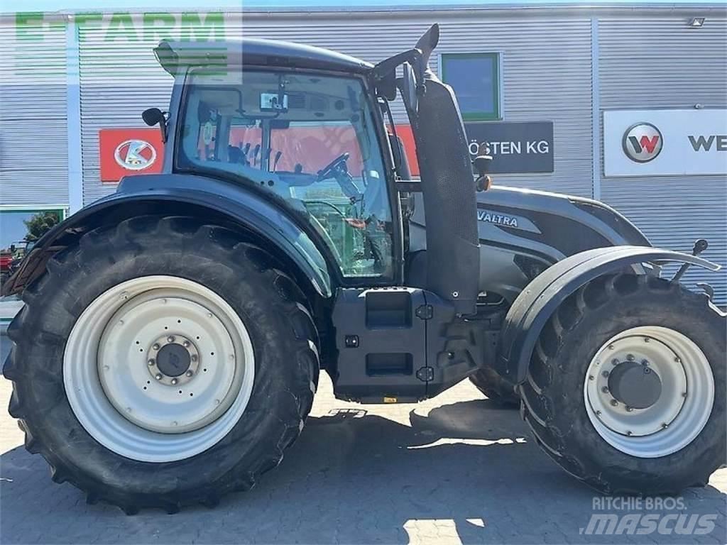 Valtra t174es Traktoriai