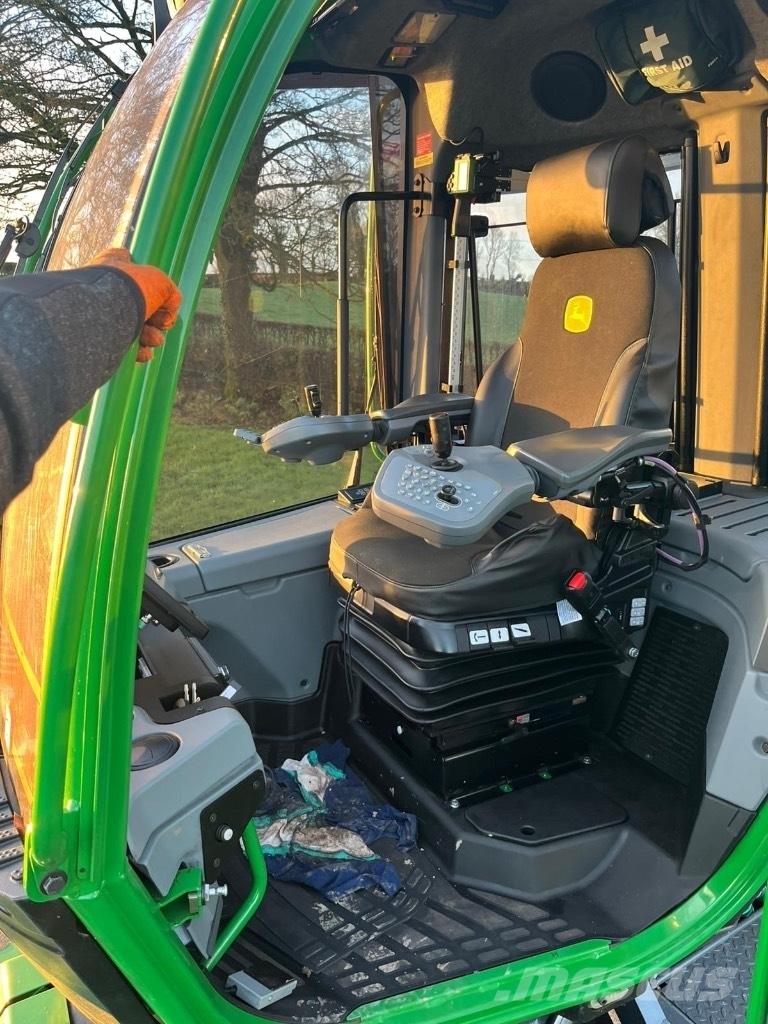 John Deere 1270G 8WD Miško technika (Harvesteriai)