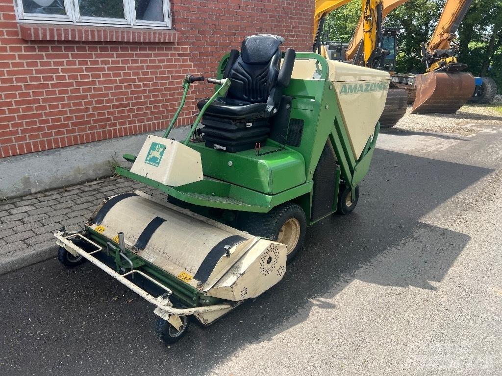 Amazone Profihopper Sodo traktoriukai-vejapjovės