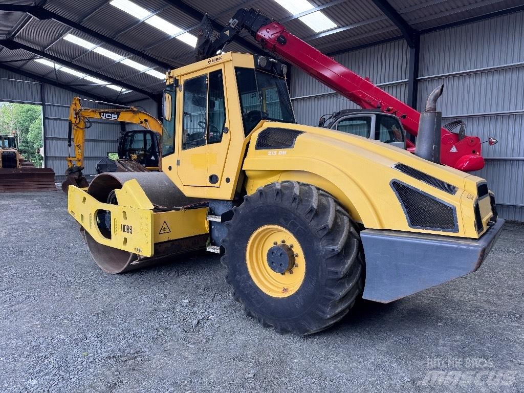 Bomag BW 213 D H-4 Vieno būgno volai