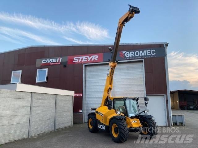JCB 530-60 Teleskopiniai krautuvai žemės ūkiui