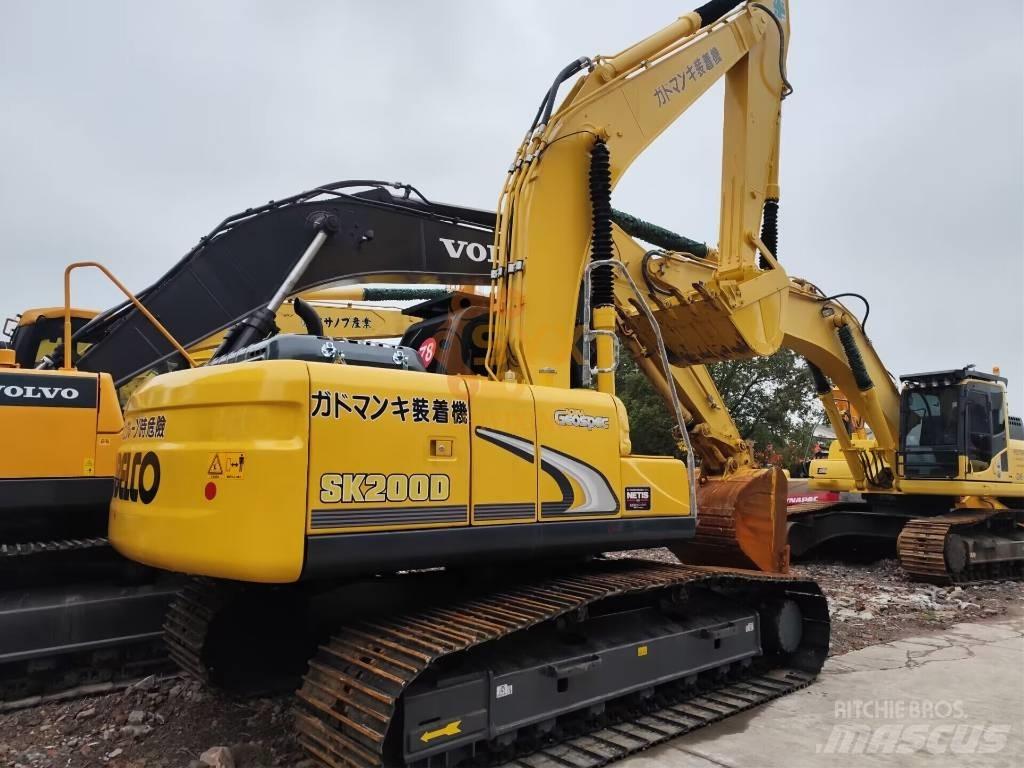 Kobelco SK 200 Vikšriniai ekskavatoriai