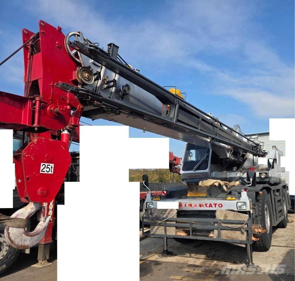 Kato KR 25 H V-3 Visureigiai kranai