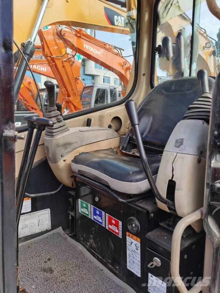 CAT 303 CR Mini ekskavatoriai < 7 t