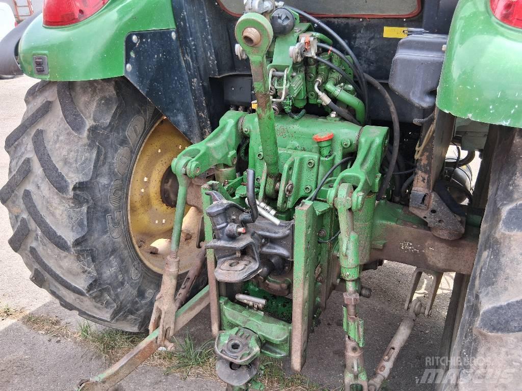 John Deere 5720 Traktoriai