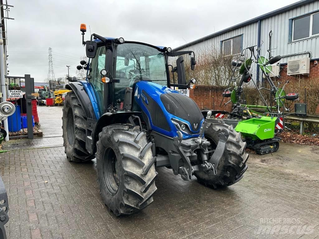Valtra G125EA Traktoriai
