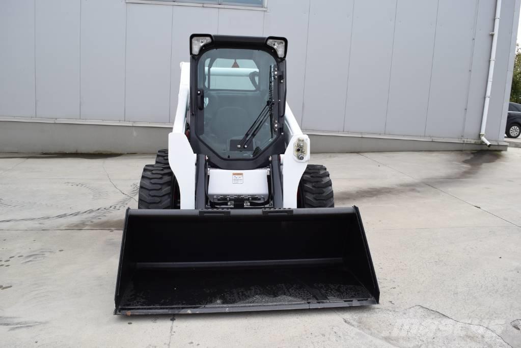 Bobcat S 650 Krautuvai su šoniniu pasukimu