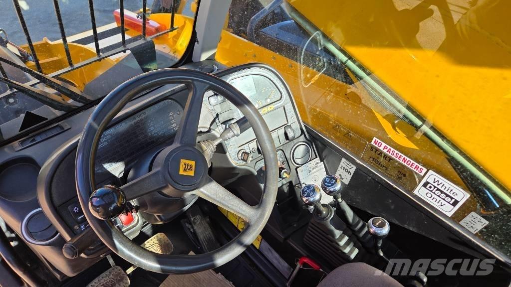 JCB 535-125 Teleskopiniai krautuvai