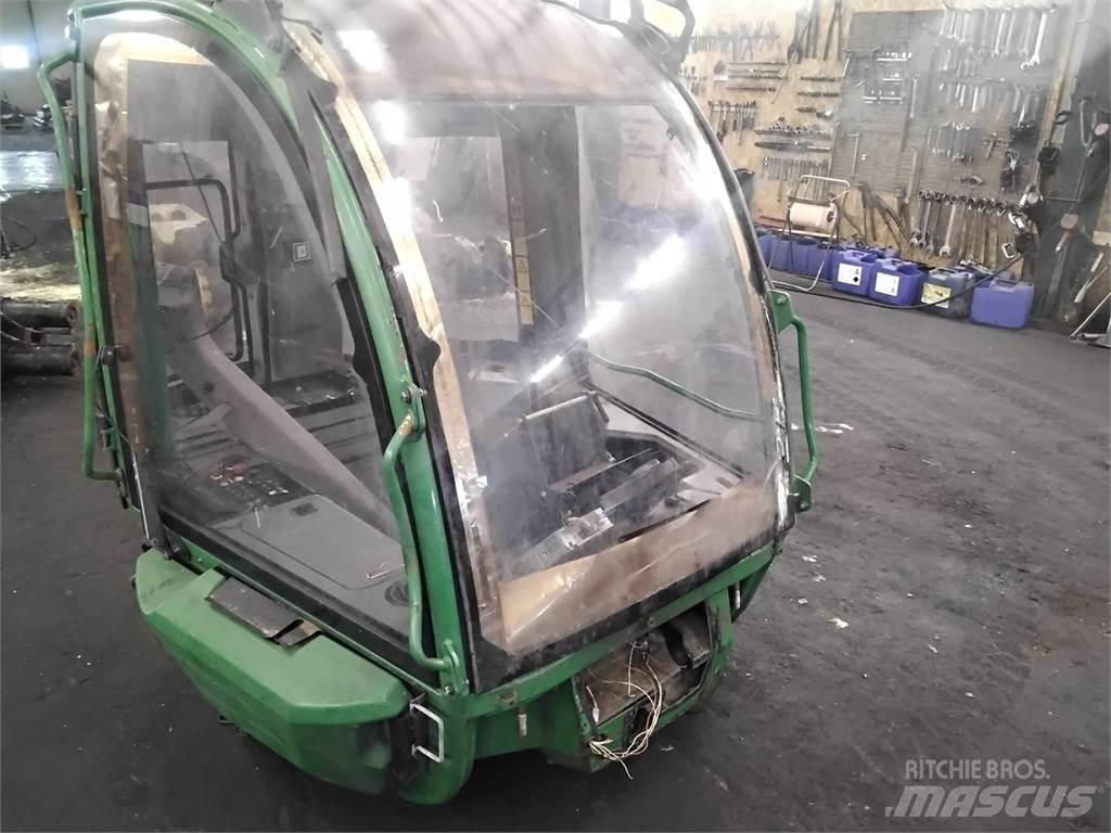 John Deere 1270E Kabinos ir salonai