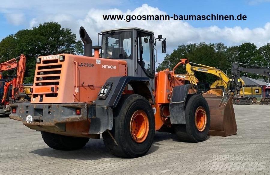 Hitachi LX 210 E Naudoti ratiniai krautuvai