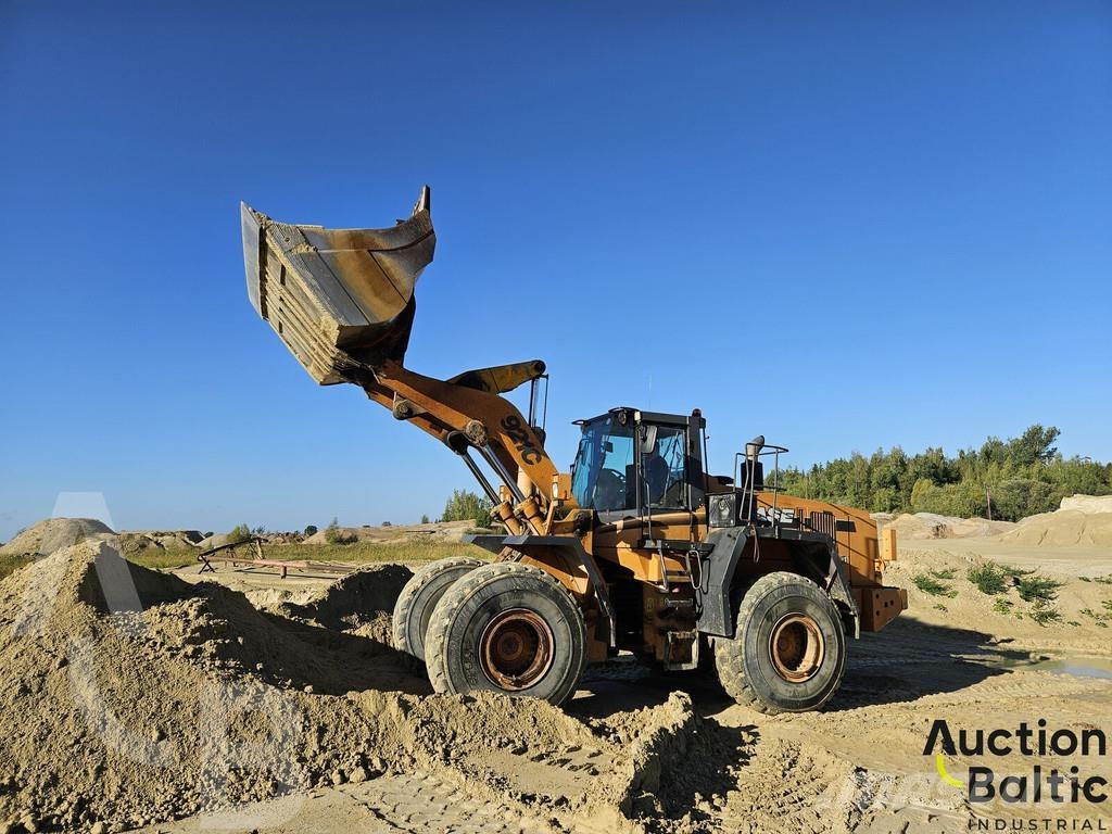 CASE 921C/2 Naudoti ratiniai krautuvai