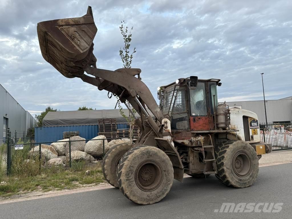 CAT 928 G Naudoti ratiniai krautuvai