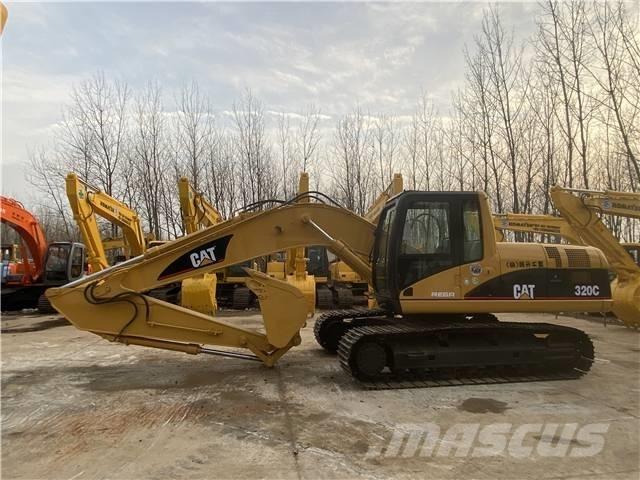 CAT 320C Vikšriniai ekskavatoriai