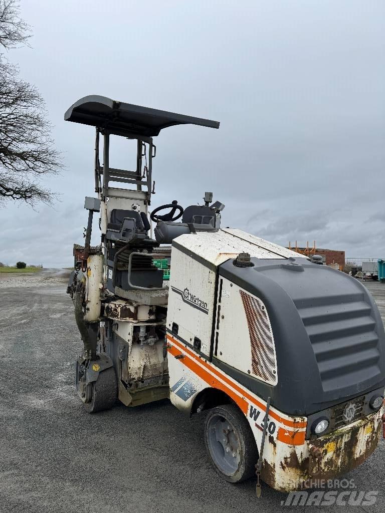 Wirtgen W 50 Asfalto šalto frezavimo technika