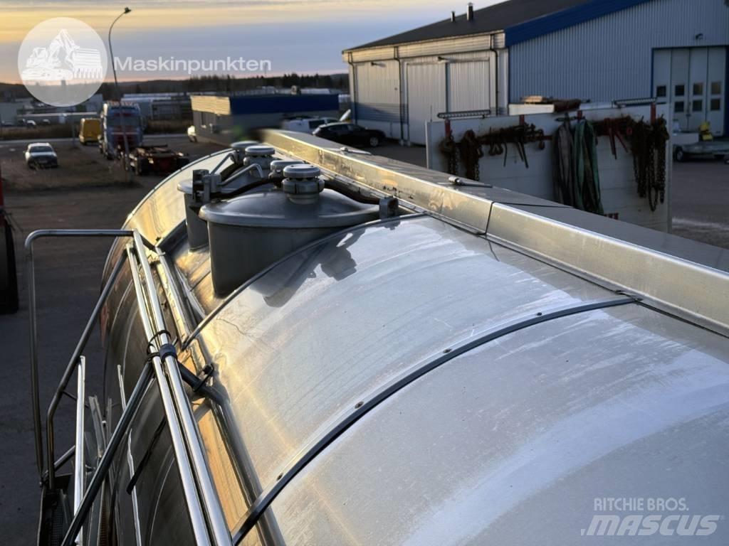Wedholms DK 345-16 Cisternos puspriekabės