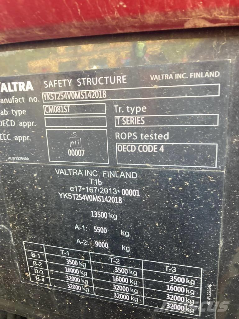 Valtra T 254 V Traktoriai