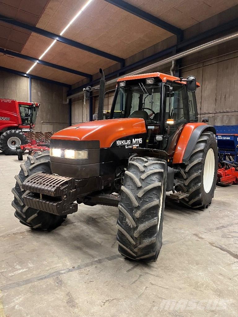 New Holland M 115 Traktoriai