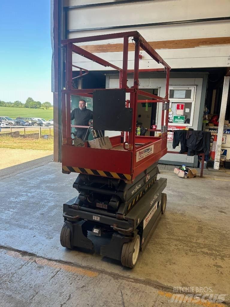 SkyJack SJ3219 Žirkliniai keltuvai