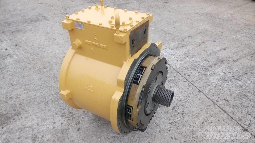 CAT 988 Transmisijos