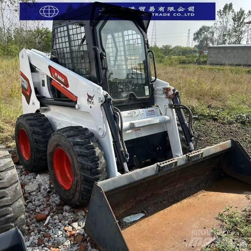 Bobcat S 590 Krautuvai su šoniniu pasukimu