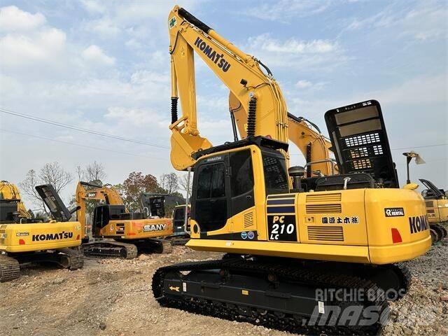 Komatsu PC 210-8 Vikšriniai ekskavatoriai