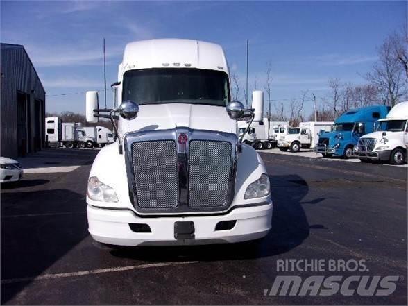 Kenworth T680 Naudoti vilkikai