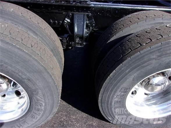 Kenworth T680 Naudoti vilkikai