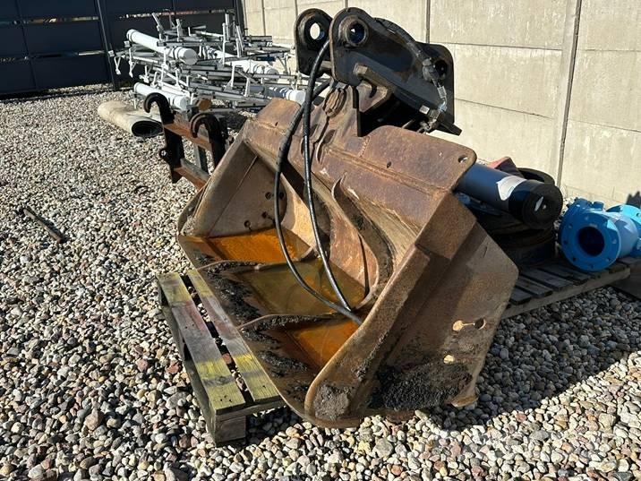 Komatsu PW160-7EO Tranšėjų kasimo technika
