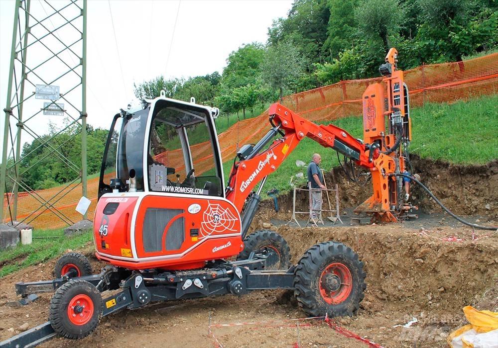 Euromach R45 Amfibiniai ekskavatoriai