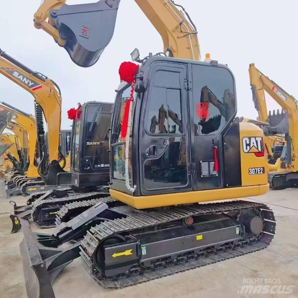 CAT 307E2 Vikšriniai ekskavatoriai