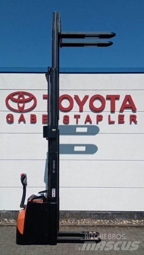 Toyota SWE160L Rankiniai vėžimėliai