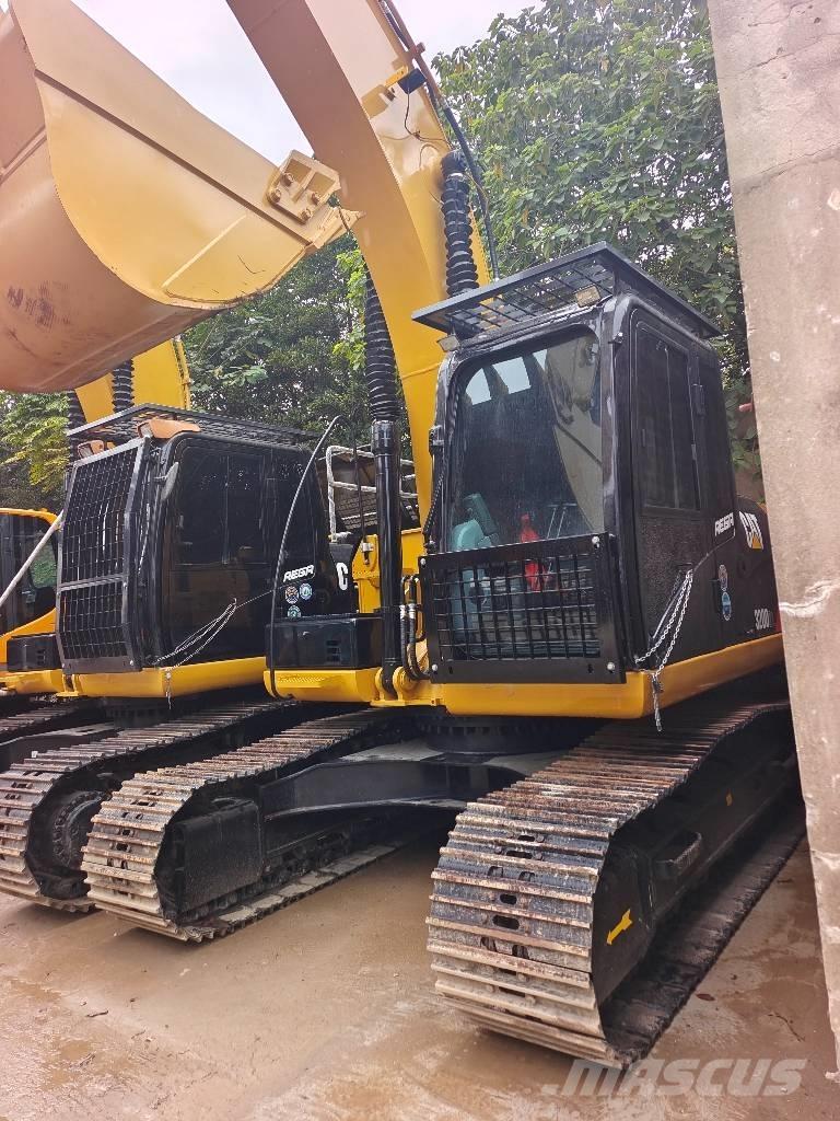 CAT 320 D Vikšriniai ekskavatoriai