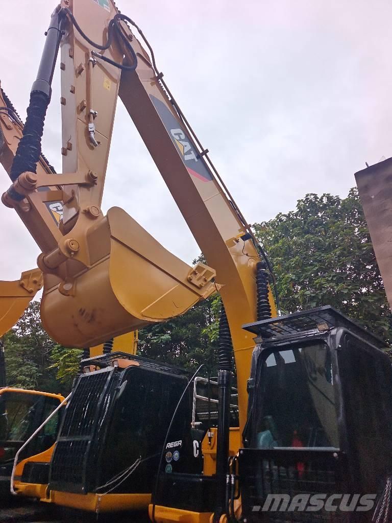 CAT 320 D Vikšriniai ekskavatoriai