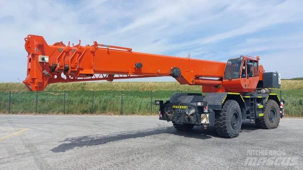 Terex A600 Neapdoroto reljefo kranai