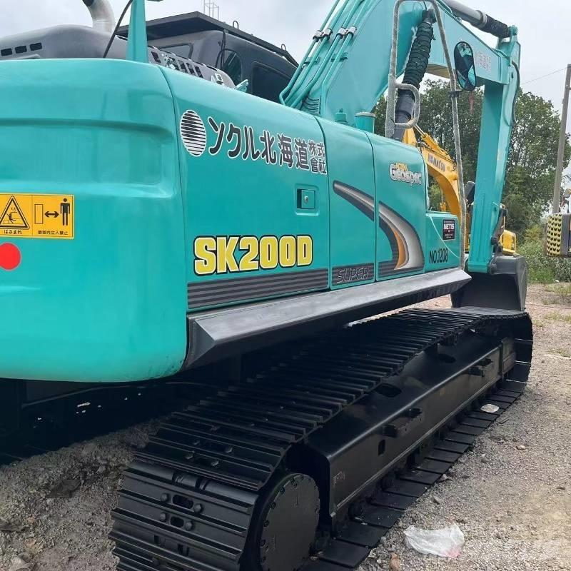 Kobelco SK 200 Vikšriniai ekskavatoriai