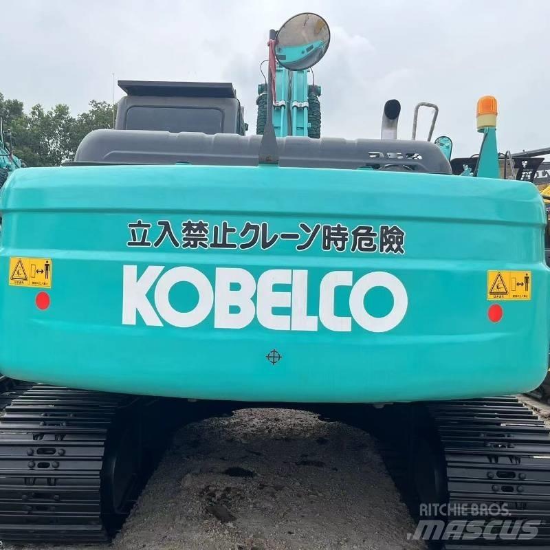 Kobelco SK 200 Vikšriniai ekskavatoriai