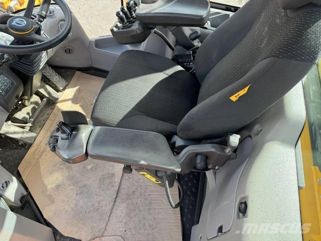 Volvo L 350 H Naudoti ratiniai krautuvai