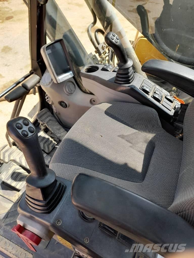 Volvo EC 250 D L Vikšriniai ekskavatoriai