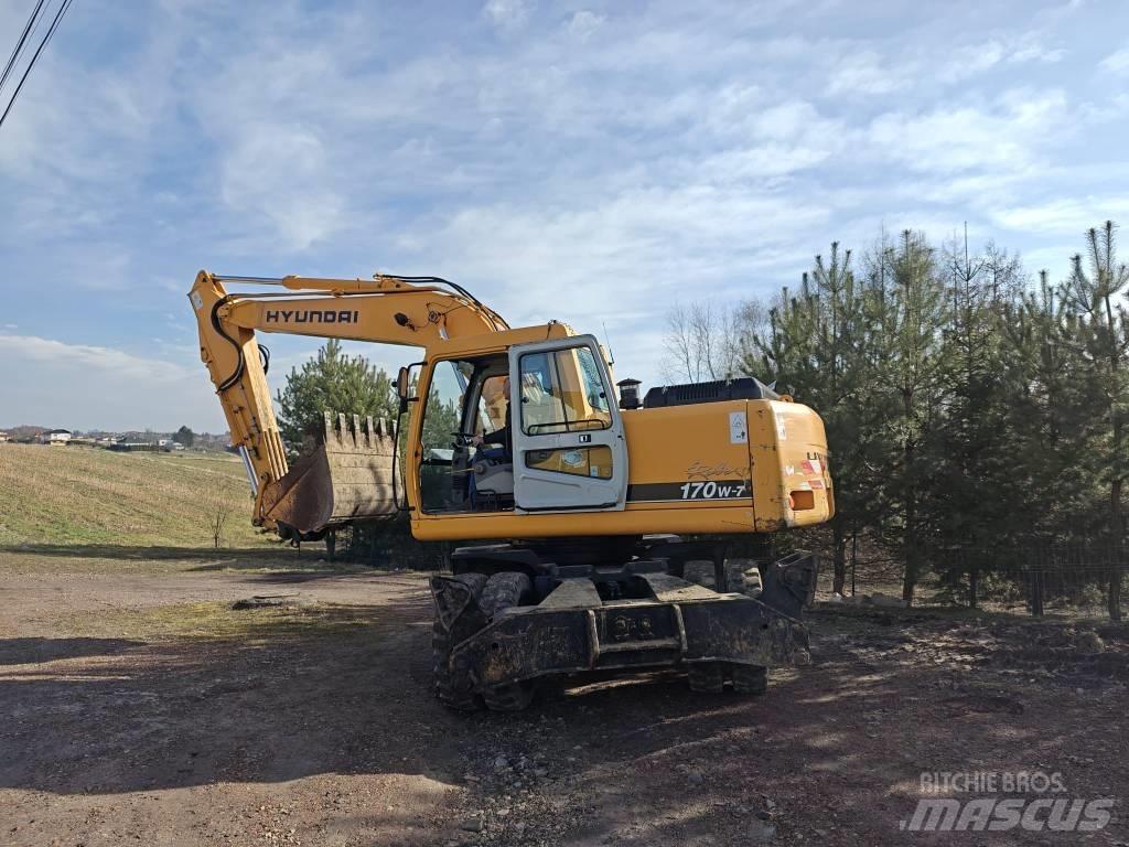 Hyundai 170W-7 Ratiniai ekskavatoriai