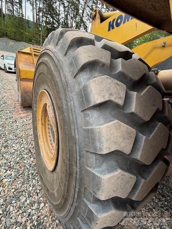 Komatsu WA500-6 Naudoti ratiniai krautuvai