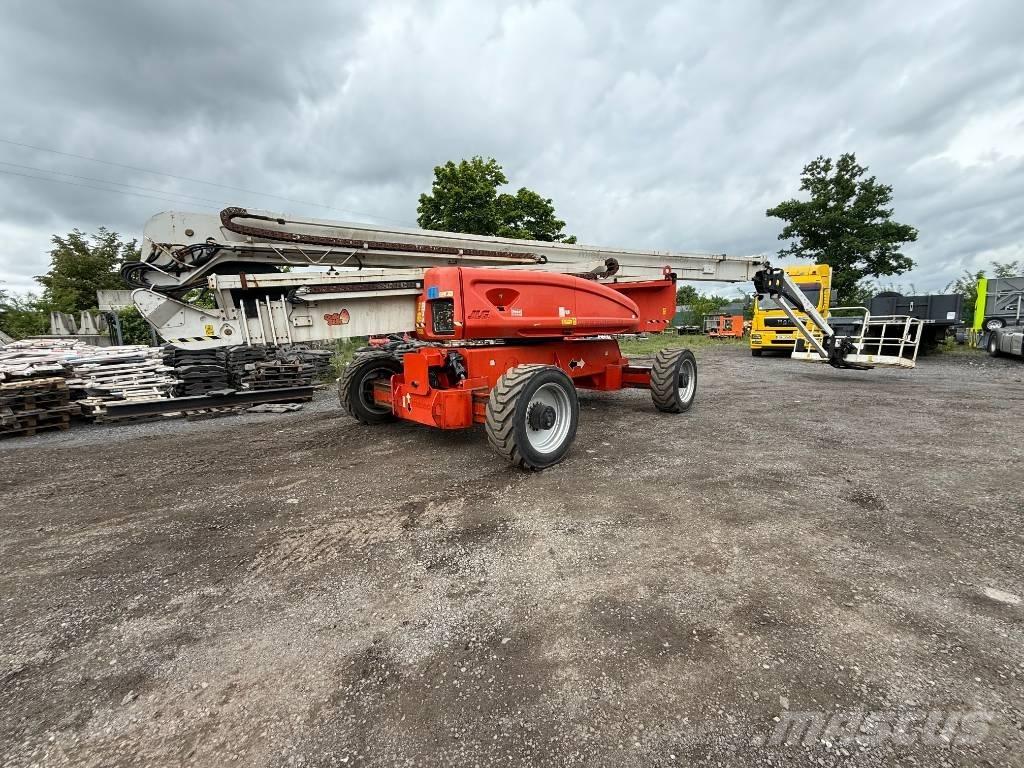 JLG 1250 AJP Alkūniniai keltuvai