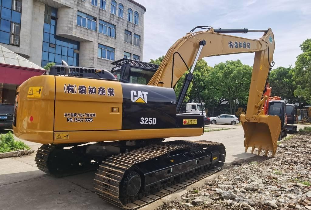 CAT 325 D Vikšriniai ekskavatoriai
