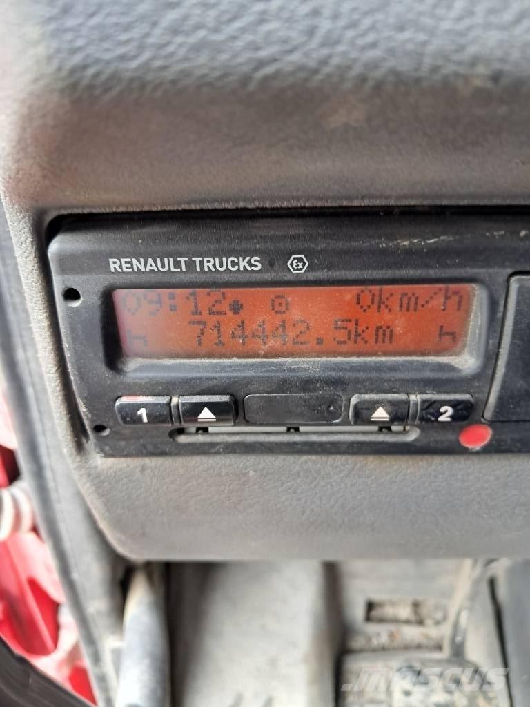 Sisu E13M - 8x4 Savivarčių priekabų vilkikai