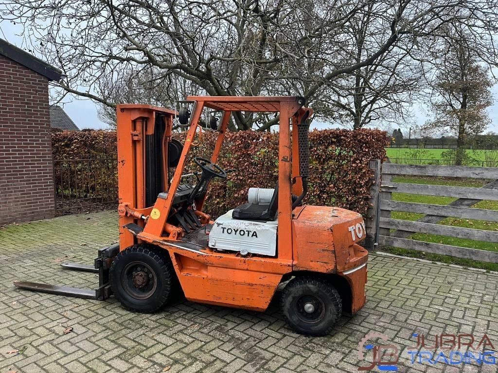 Toyota 02-4FD25 Dyzeliniai krautuvai